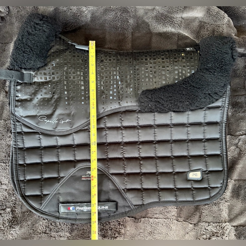 Premier Equine Capella Signature Dressage saddle pad Black comes w/original bag - Picture 6 of 14